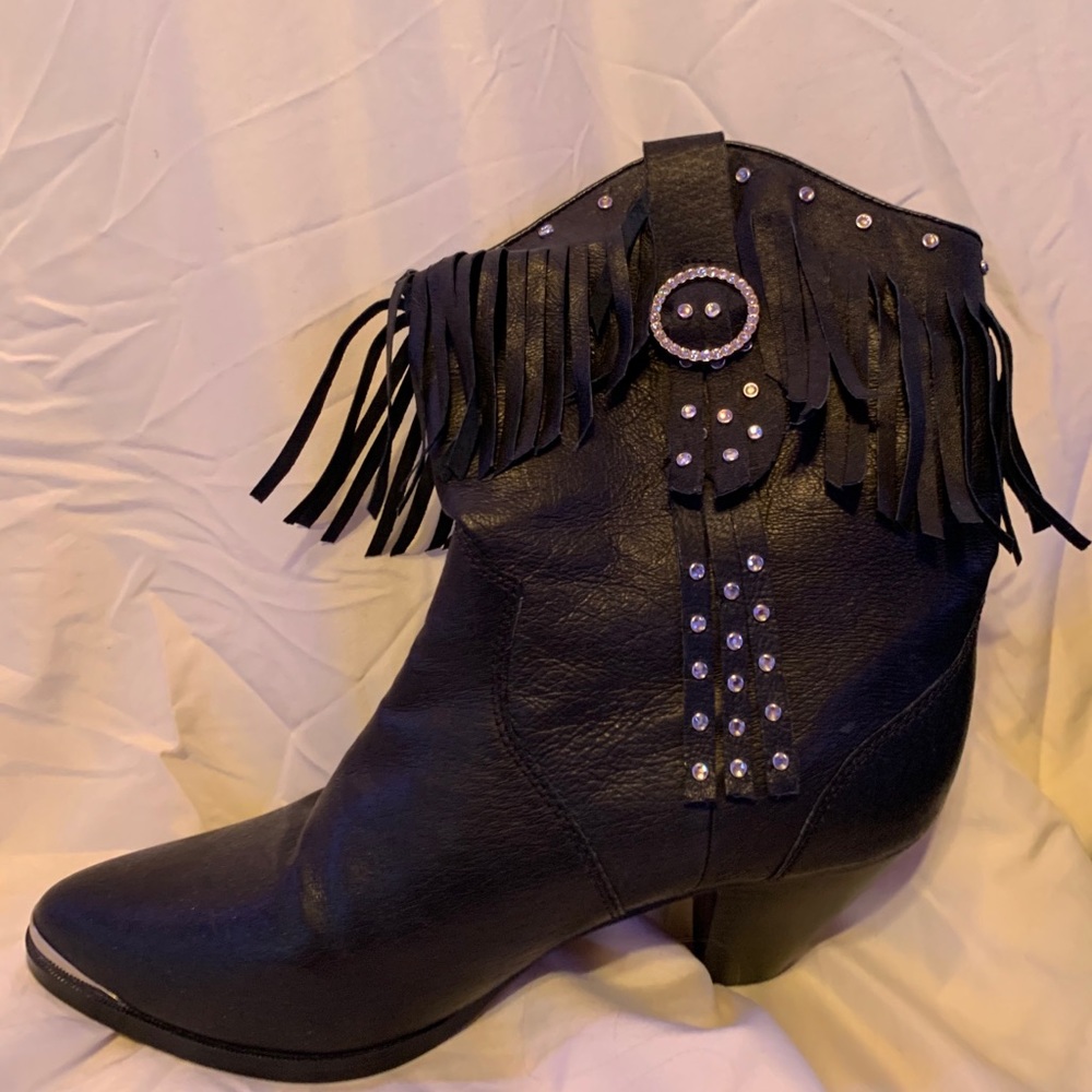 Leather boots
